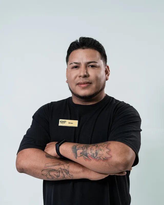 Brian, del equipo de Barber Gang MX